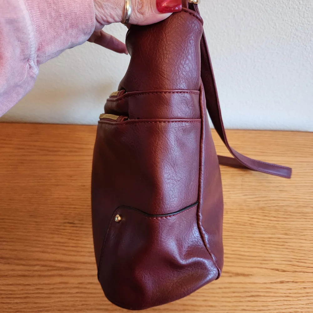 Elegant Burgundy Faux Leather Shoulder Bag Multi Pockets